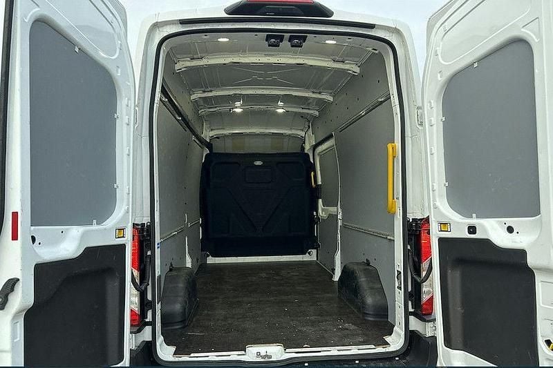 Gebraucht Ford Transit 105 PS (77 kW) 2024 Weiß Van / Kleinbus