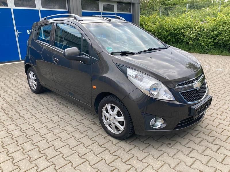 Gebraucht Chevrolet Spark 82 PS (60 kW) 2012 Braun Kleinwagen