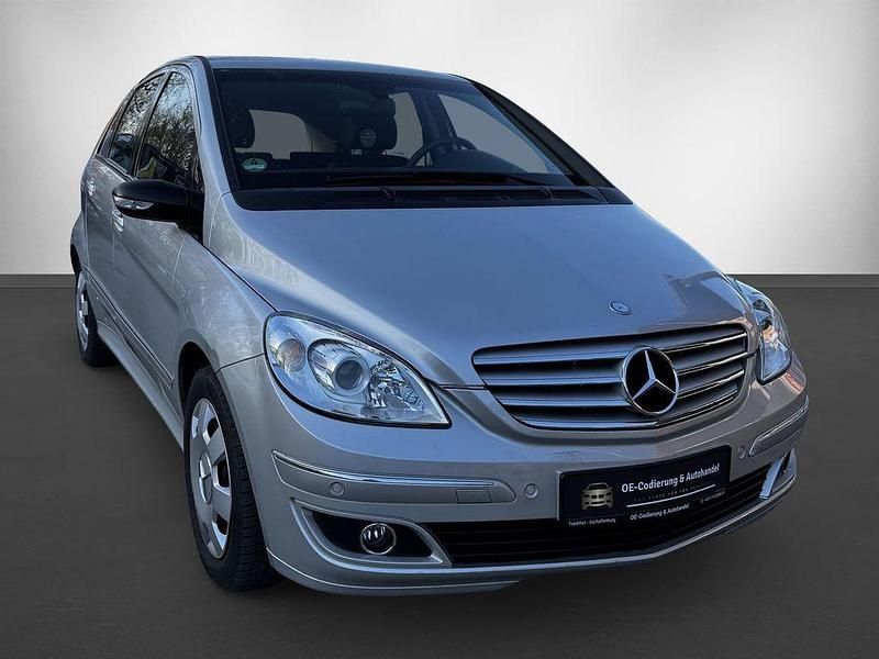 Gebraucht Mercedes B200 136 PS (100 kW) 2008 Polarsilber  metalliclack Van / Kleinbus