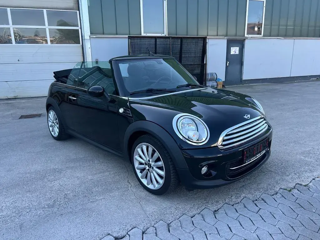 Gebraucht Mini Cooper Cabriolet 122 PS (89 kW) 2012 Schwarz Cabrio
