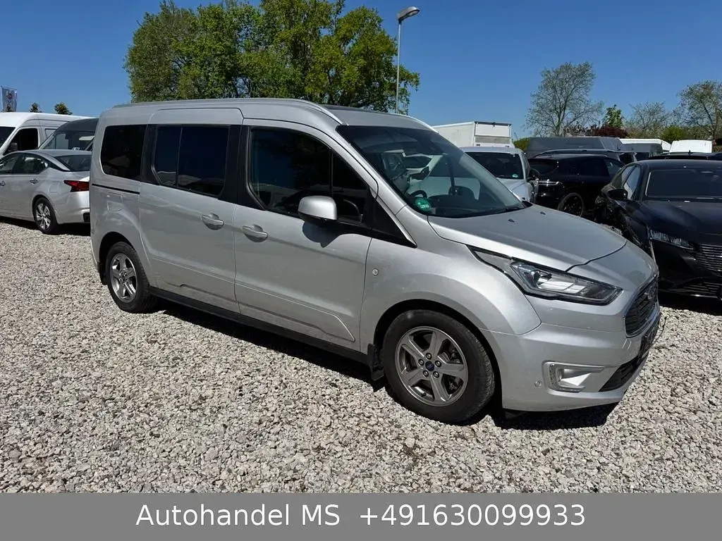 Gebraucht Ford Tourneo Connect Titanium 120 PS (88 kW) 2019 Grau Van / Kleinbus