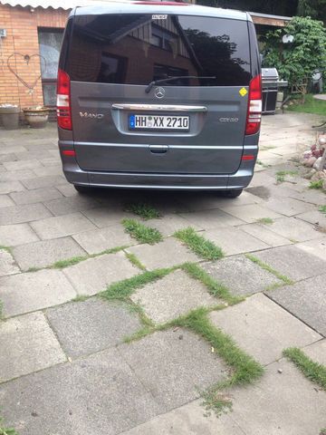 Gebraucht Mercedes Viano 224 PS (164 kW) 2011 Grau metallic Van / Kleinbus