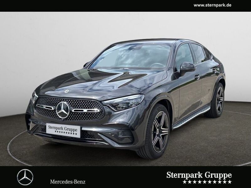 Grau Gebraucht 2025 Mercedes GLC200 AMG SUV | 62.900 € (Teuer) - Bild 1/4