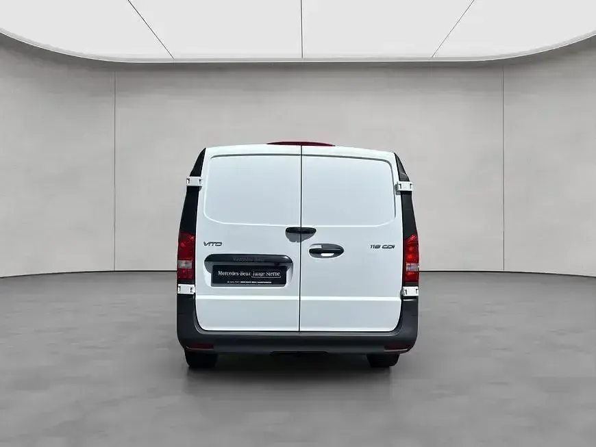 Gebraucht Mercedes Vito 163 PS (119 kW) 2025 Weiß Van