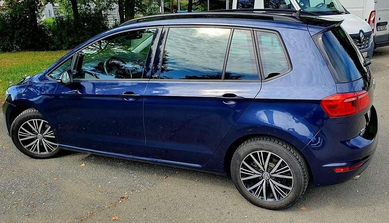 Gebraucht VW Golf VII Allstar 125 PS (91 kW) 2016 Blau Kombi
