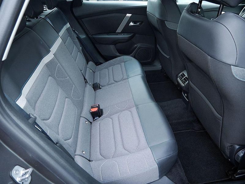 Gebraucht Citroën C4 PureTech 131 PS (96 kW) 2024 Platiniumgrau SUV