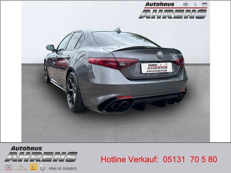 Gebraucht Alfa Romeo Giulia Quadrifoglio 510 PS (375 kW) 2020 Grigio vesuvio metallic Limousine