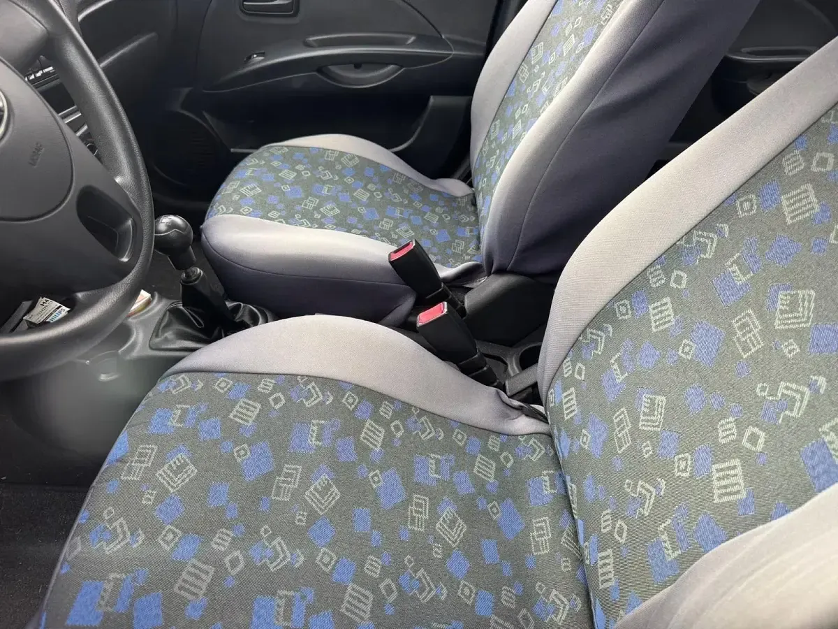 Używany Kia Picanto 75 KM (55 kW) 2011 Niebieski Hatchback