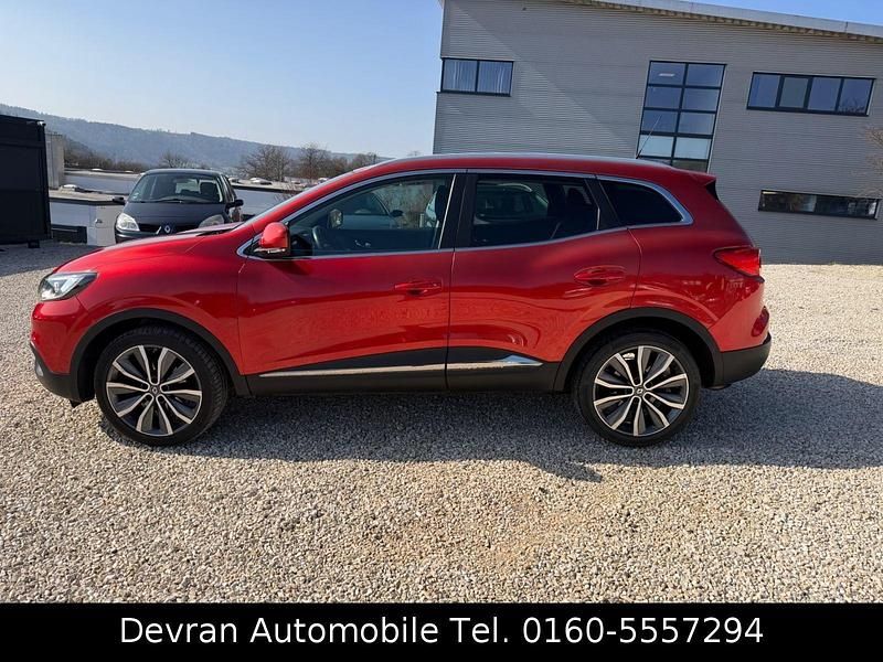 Gebraucht Renault Kadjar Experience 131 PS (96 kW) 2015 Rot SUV
