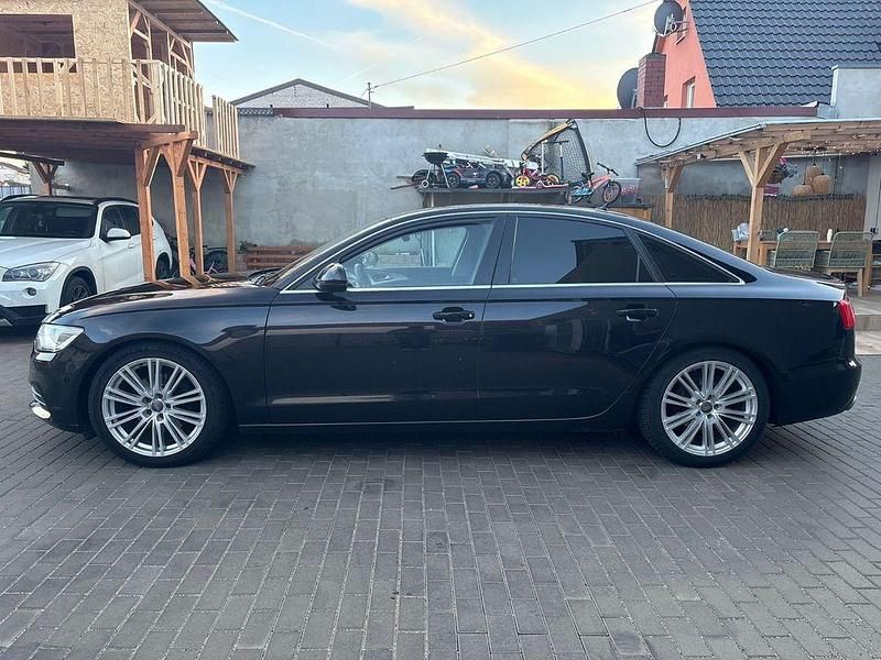 Gebraucht Audi A6 Sport 204 PS (150 kW) 2012 Schwarz Limousine