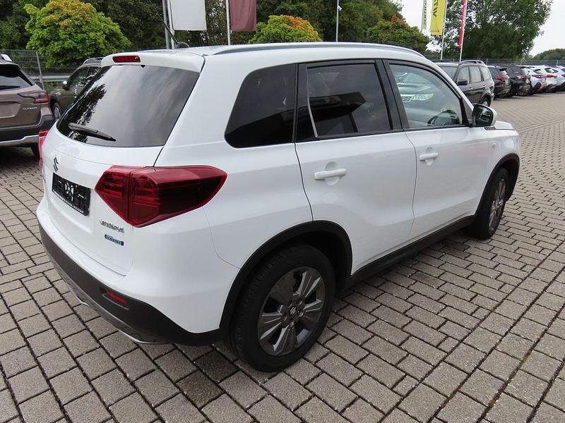 Gebraucht Suzuki Vitara Comfort 129 PS (94 kW) 2023 Weiß SUV