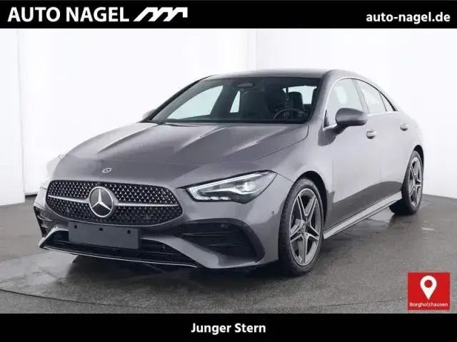 Grau Gebraucht 2024 Mercedes CLA220 AMG Limousine | 40.889 € - Bild 1/4
