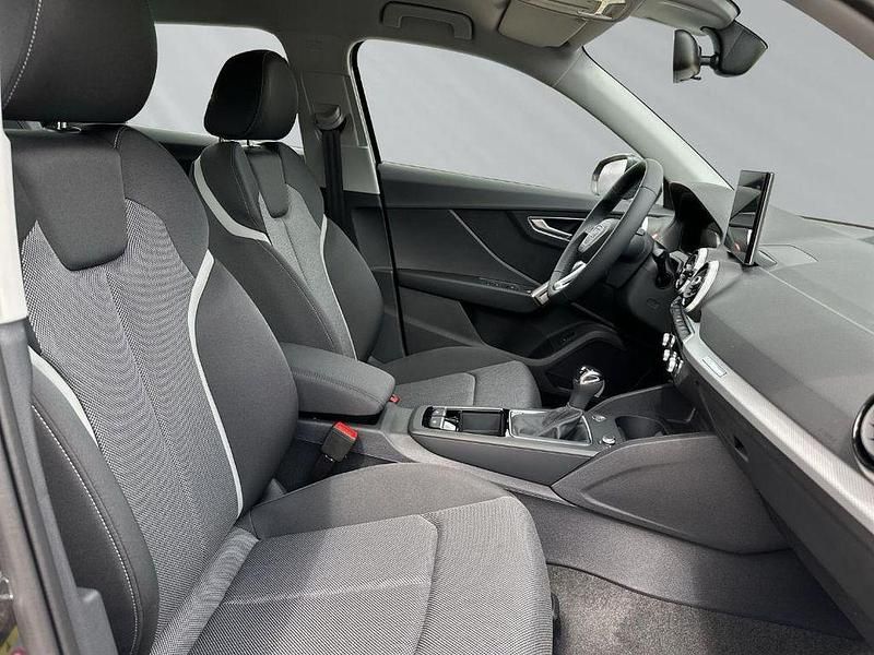 Gebraucht Audi Q2 Advanced Plus 150 PS (110 kW) 2025 Manhattangrau metallic SUV