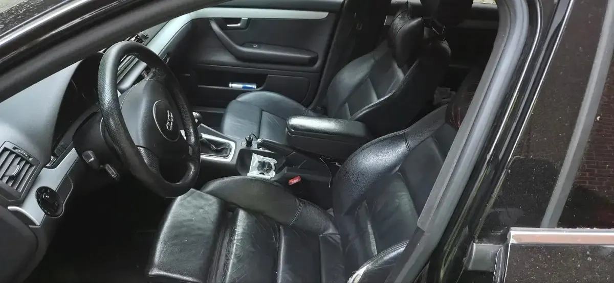 Gebraucht Audi A4 S-Line 163 PS (119 kW) 2004 Schwarz Limousine
