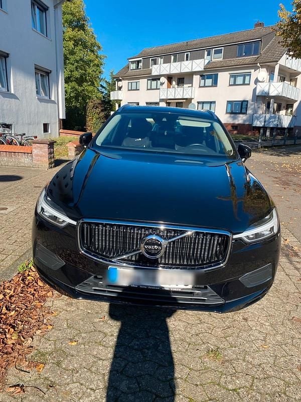 Schwarz Gebraucht 2018 Volvo XC60 SUV | 25.900 € (Guter Preis) - Bild 1/4