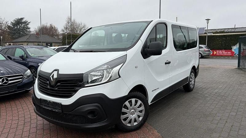 Gebraucht Renault Trafic Expression 120 PS (88 kW) 2015 Weiß Van / Kleinbus