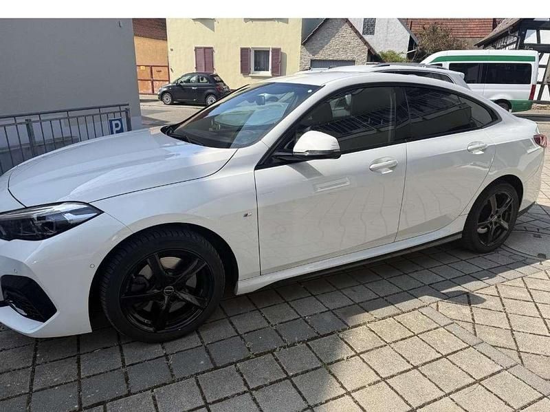 Gebraucht BMW 220 Gran Coupé M Sport 190 PS (139 kW) 2021 Weiß Coupé