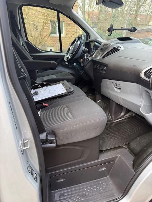 Second-hand Ford Transit Custom 125 CP (91 kW) 2016 Gri Monovolum