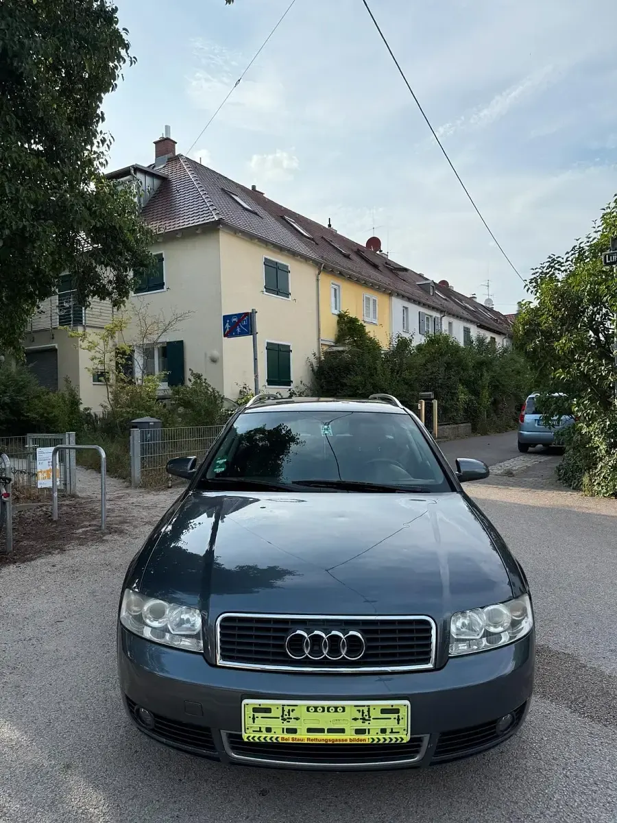 Gebraucht Audi A4 131 PS (96 kW) 2003 Kombi