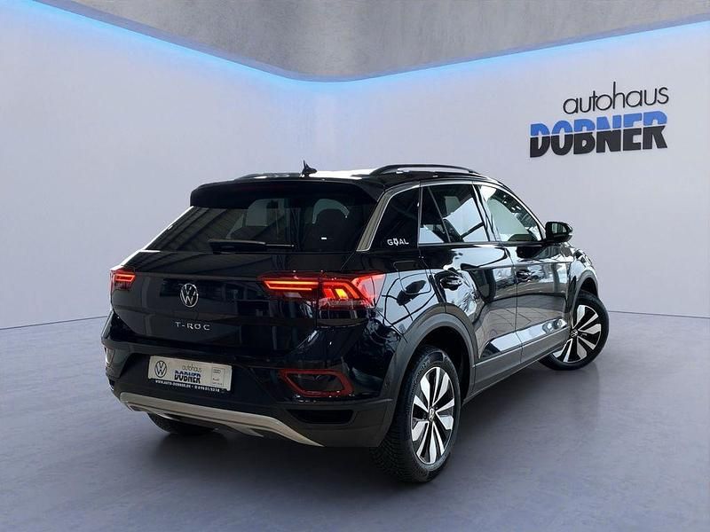 Używany VW T-Roc Goal 150 KM (110 kW) 2025 Czarny SUV
