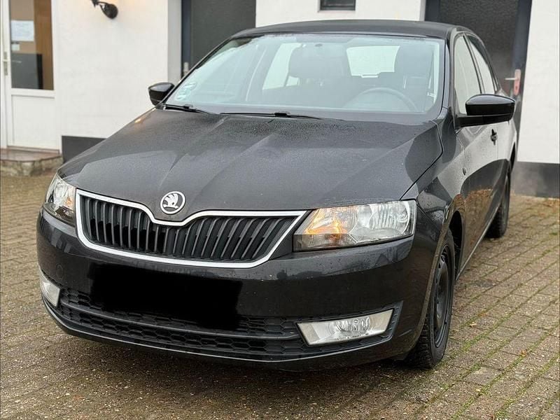 Gebraucht Skoda Rapid Style 90 PS (66 kW) 2014 Schwarz Limousine
