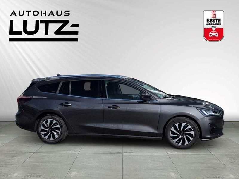 Gebraucht Ford Focus Titanium 120 PS (88 kW) 2022 Magneticgrau (metallic) Kombi