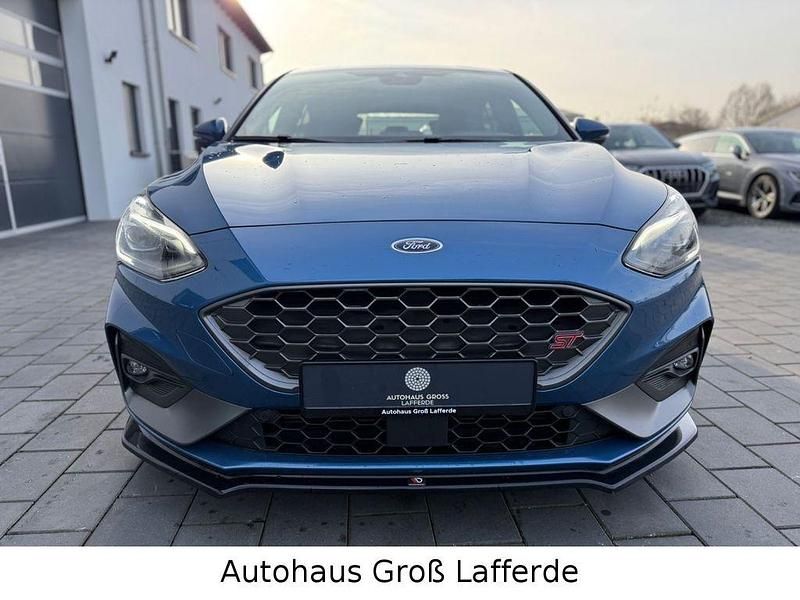 Gebraucht Ford Focus ST 280 PS (205 kW) 2020 Blau Limousine