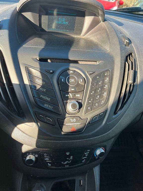 Usado Ford Transit 101 HP (74 kW) 2017 Prateado Carrinha