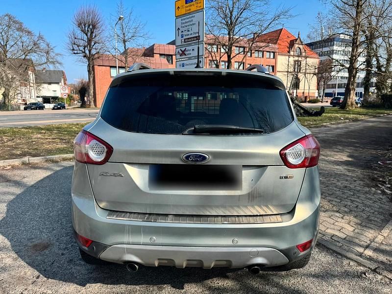 Gebraucht Ford Kuga Titanium 150 PS (110 kW) 2010 Andere farben SUV