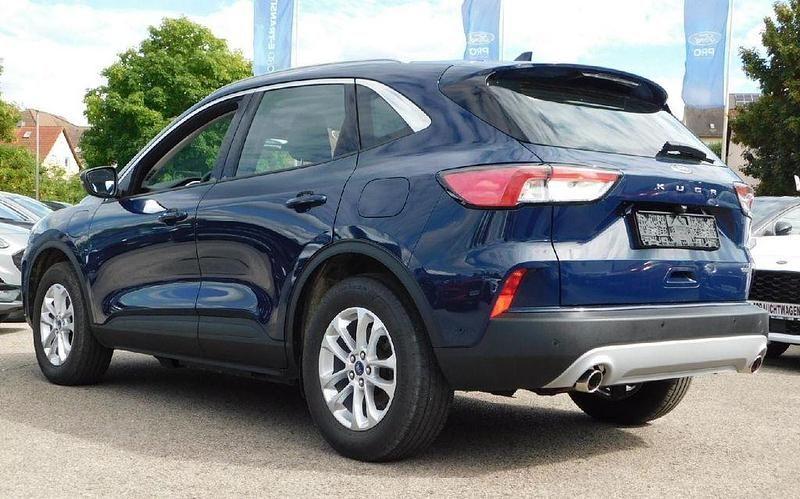 Gebraucht Ford Kuga Titanium 152 PS (111 kW) 2022 SUV