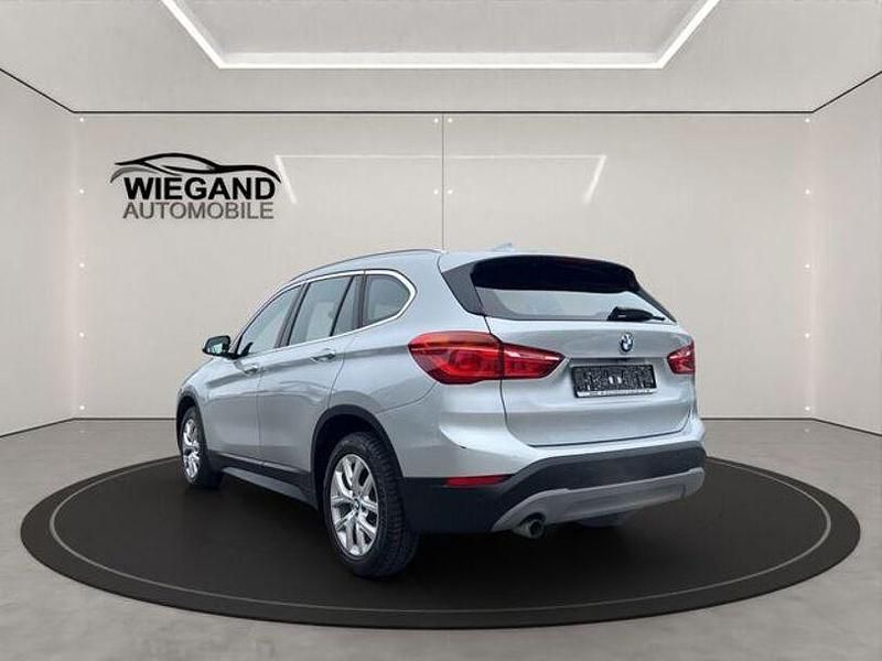 Gebraucht BMW X1 Advantage 136 PS (100 kW) 2016 Silber SUV