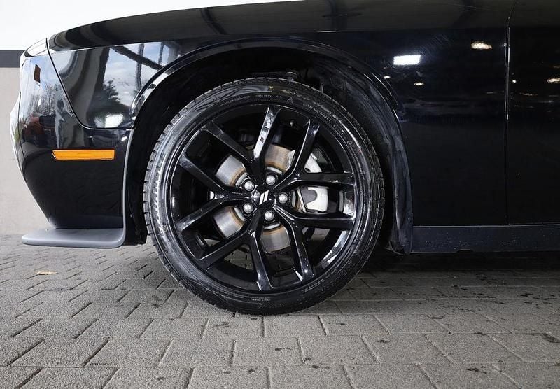 Gebraucht Dodge Challenger SXT 309 PS (227 kW) 2021 Schwarz Coupé