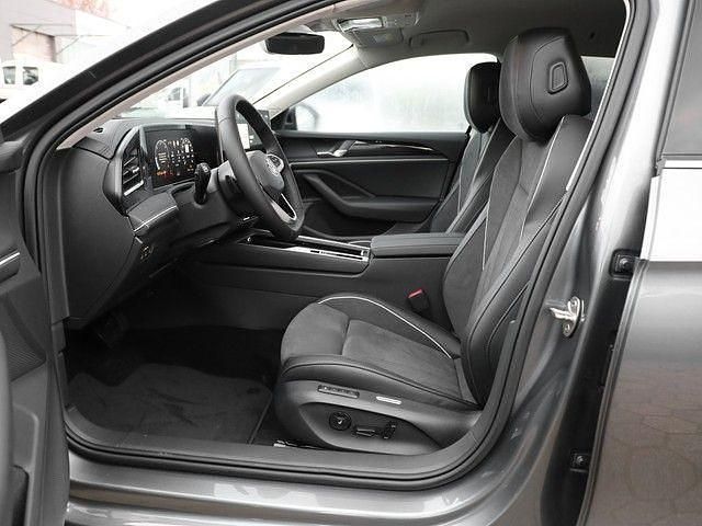 Neu VW Passat Business 150 PS (110 kW) 2025 Diabasgrau metallic Kombi