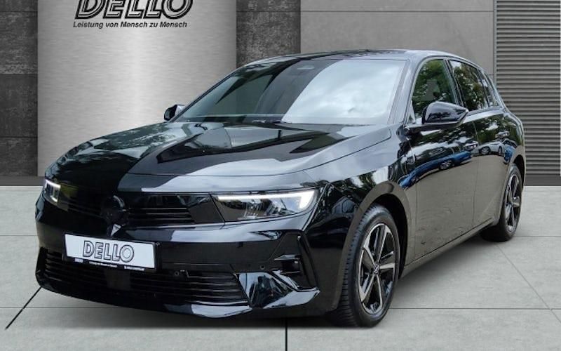 Gebraucht Opel Astra 130 PS (95 kW) 2025 Schwarz Limousine
