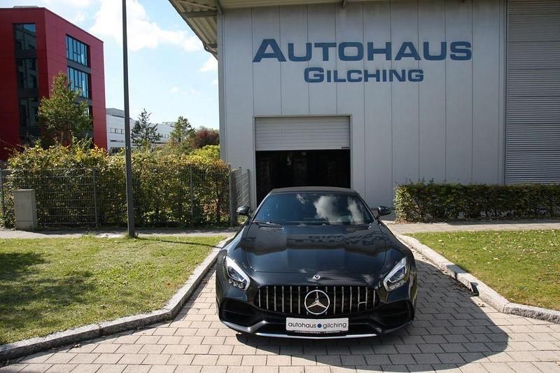 Magnetitschwarz Gebraucht 2017 Mercedes AMG GT AMG Coupé | 89.900 € (Fairer Preis) - Bild 1/4
