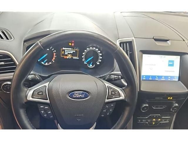 Grau Gebraucht 2021 Ford Galaxy Trend Van / Kleinbus | 29.950 € (Fairer Preis) - Bild 1/1