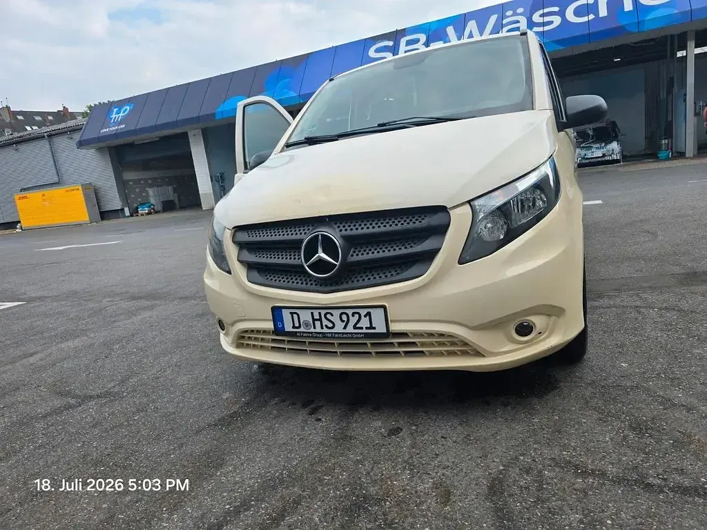 Gebraucht Mercedes Vito 163 PS (119 kW) 2020 Beige Van