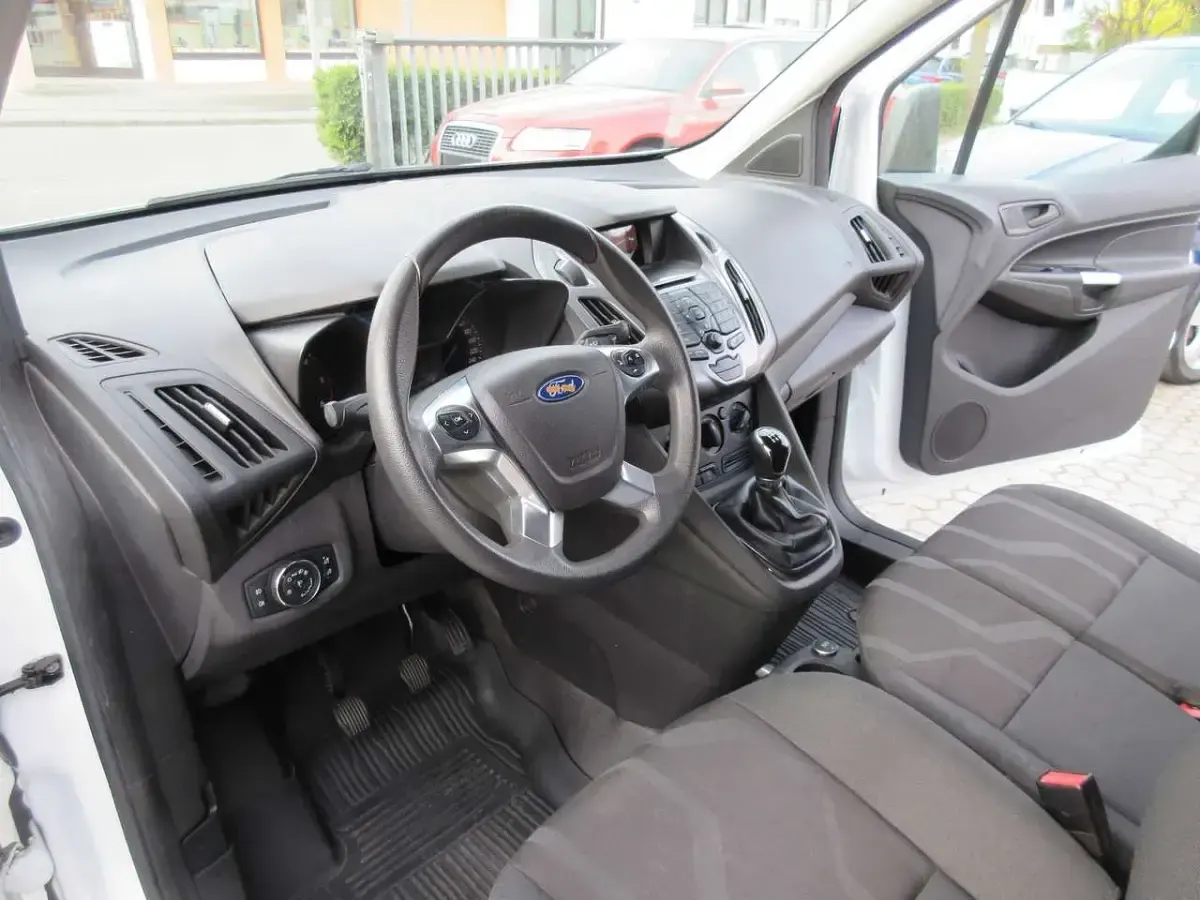 Gebraucht Ford Transit Connect Trend 101 PS (74 kW) 2016 Weiß Van / Kleinbus