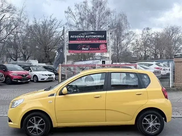 Gebraucht Chevrolet Aveo LS 84 PS (61 kW) 2010 Gelb Limousine