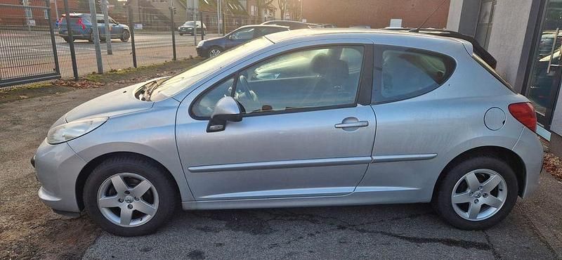 Gebraucht Peugeot 207 Sport 88 PS (64 kW) 2006 Grau Kleinwagen