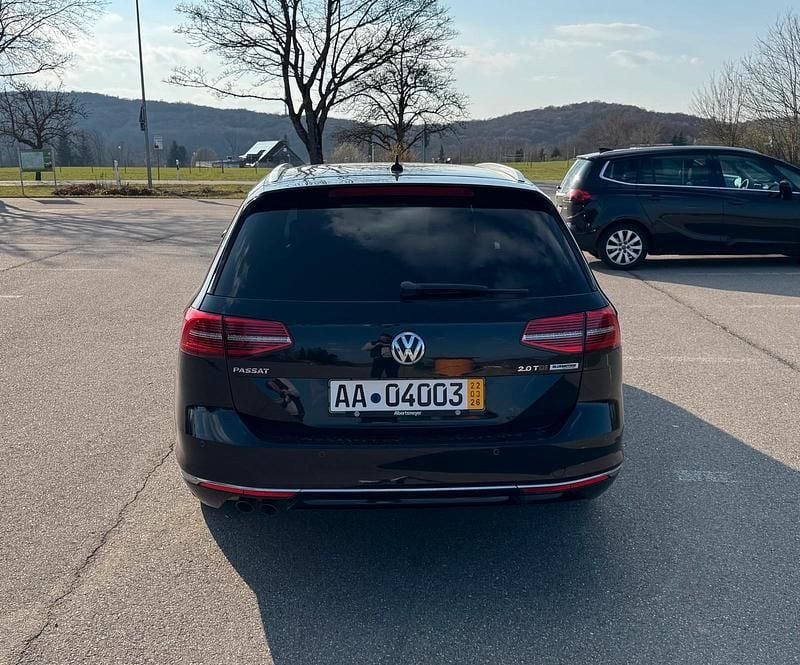 Gebraucht VW Passat Highline 190 PS (139 kW) 2016 Schwarz Kombi
