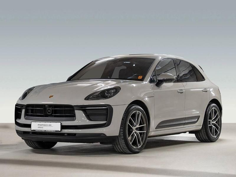Grau Gebraucht 2023 Porsche Macan SUV | 76.800 € (Teuer) - Bild 1/4