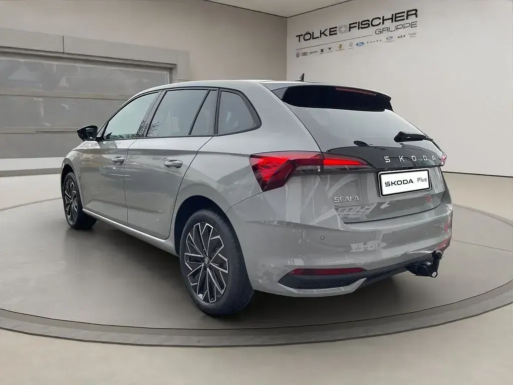 Gebraucht Skoda Scala 150 PS (110 kW) 2026 Grau Kleinwagen