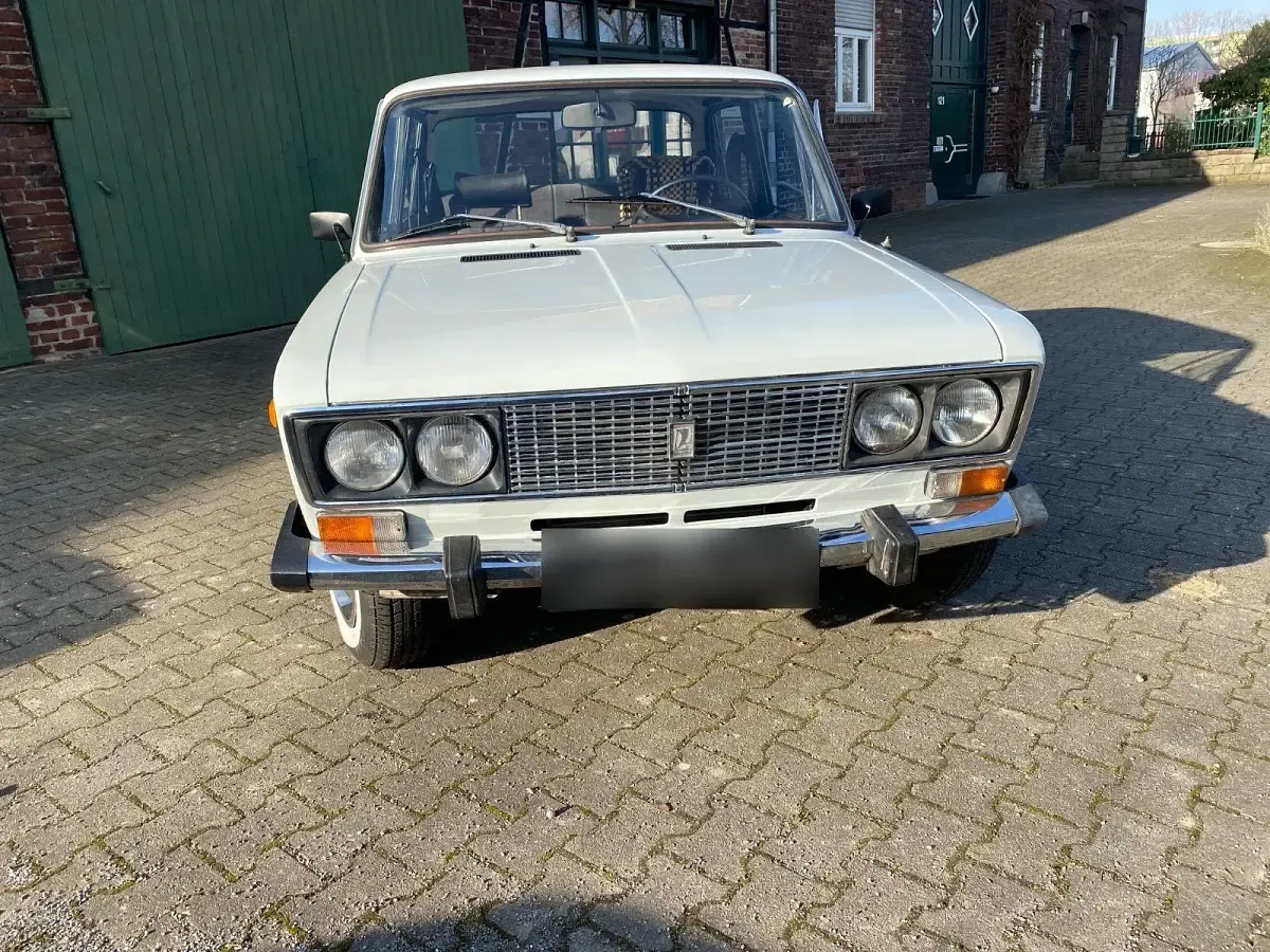 Gebraucht Lada 2106 75 PS (55 kW) 1985 Weiß Limousine