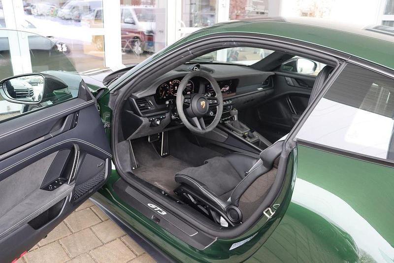 Gebraucht Porsche 992 510 PS (375 kW) 2025 Grün