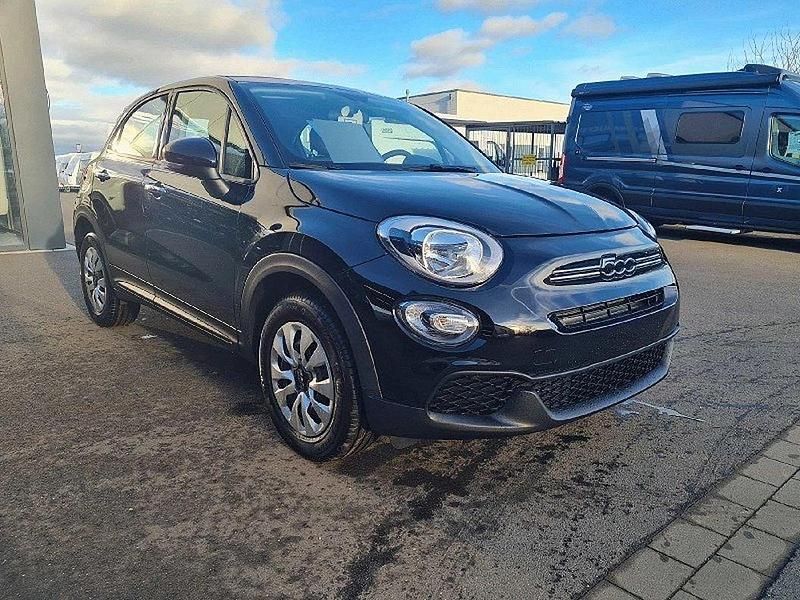 Schwarz Gebraucht 2024 Fiat 500X Dolcevita SUV | 22.249 € (Guter Preis) - Bild 1/4