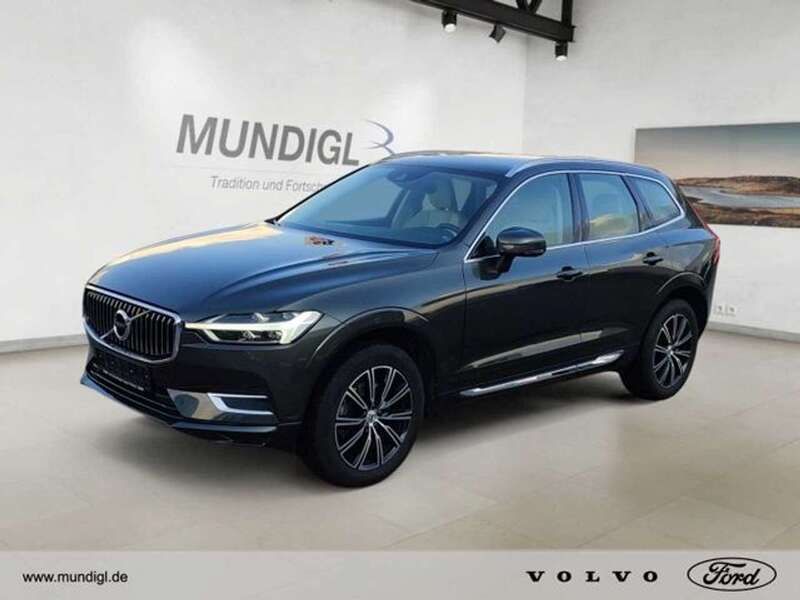 Pine grey / metallic (metallic) Gebraucht 2019 Volvo XC60 Inscription SUV | 34.900 € (Etwas zu teuer) - Bild 1/3