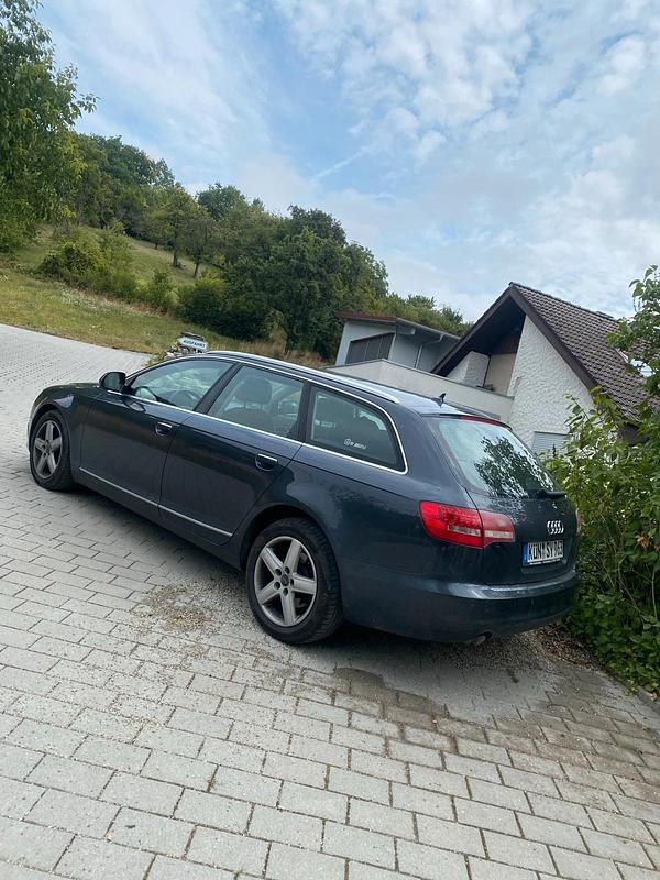Gebraucht Audi A6 170 PS (125 kW) 2010 Grau Kombi