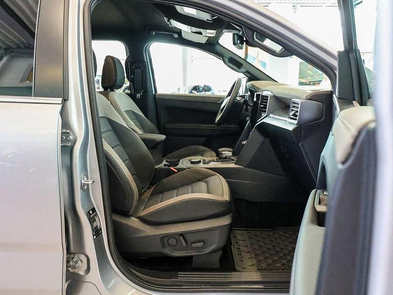 Neu VW Amarok Aventura 241 PS (177 kW) 2026 Silber / medium silver metallic Pickup