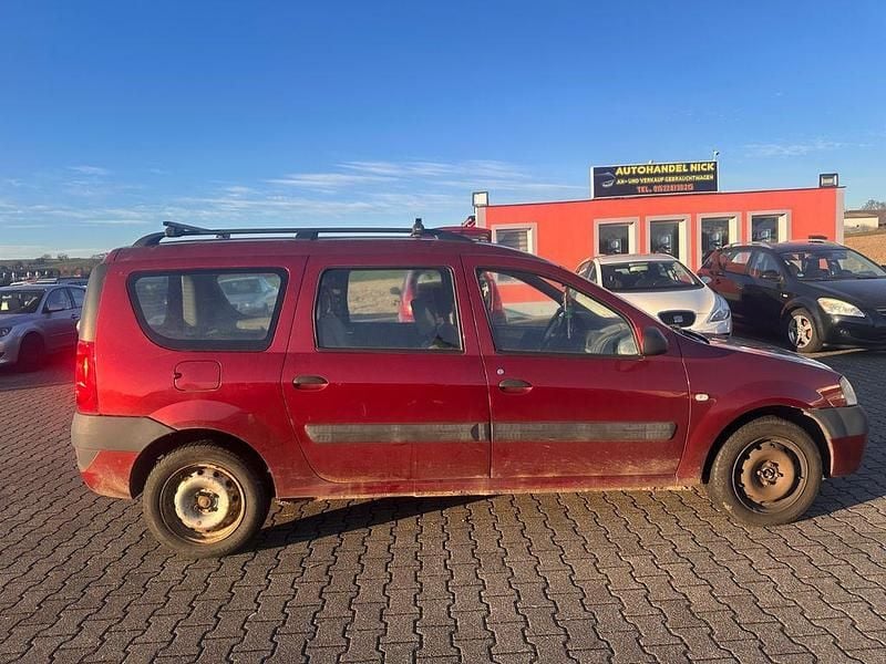 Gebraucht Dacia Logan MCV Lauréate 68 PS (50 kW) 2008 Rot Kombi